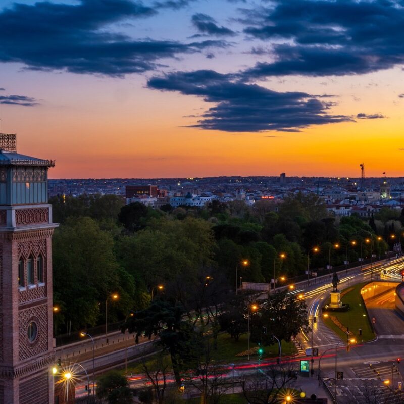 Legal aspects to consider when buying luxury properties in Spain